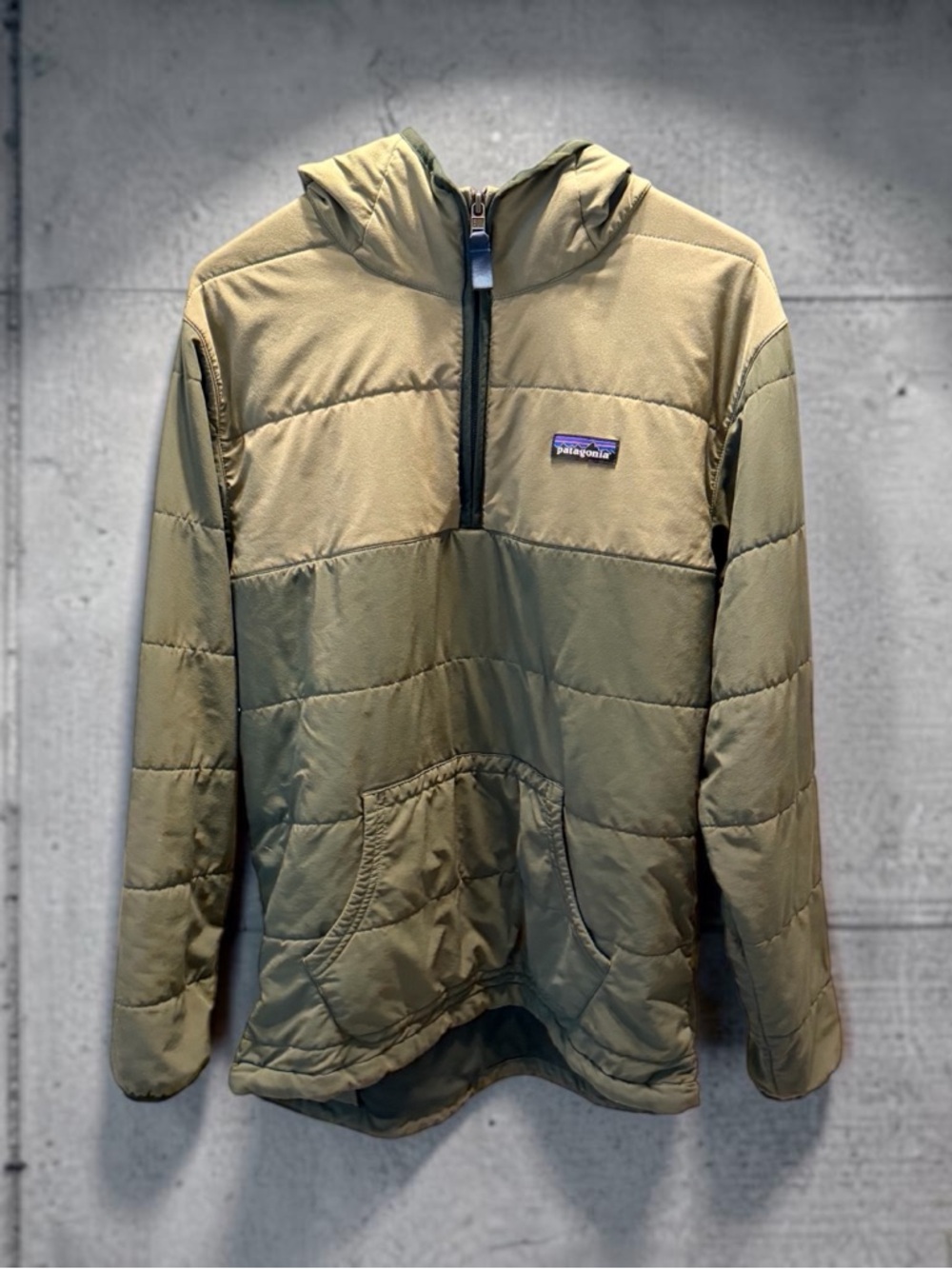 Patagonia Men's Olive Pullover Puffer Hoodie